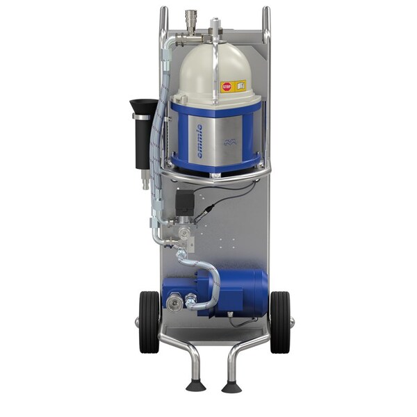 Cleaning system for removal of water and particulate from pre-heated mineral oil, 2.2 GPM
